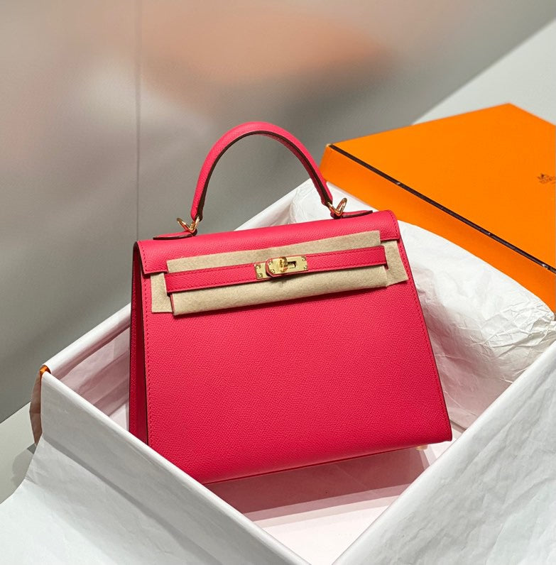 Hermes Kelly 25cm in Rose Tyrien Swift Calfskin Gold Hardware Bag