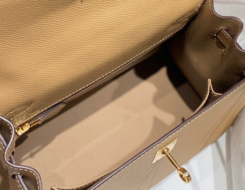 Hermes Kelly 25cm in Chai Epsom Calfskin Gold Hardware Bag
