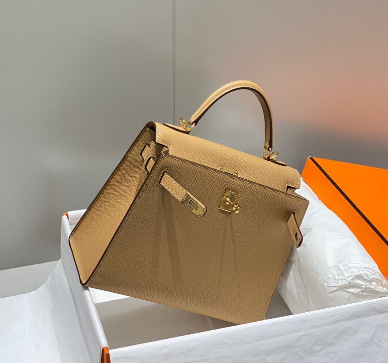 Hermes Kelly 25cm in Chai Epsom Calfskin Gold Hardware Bag