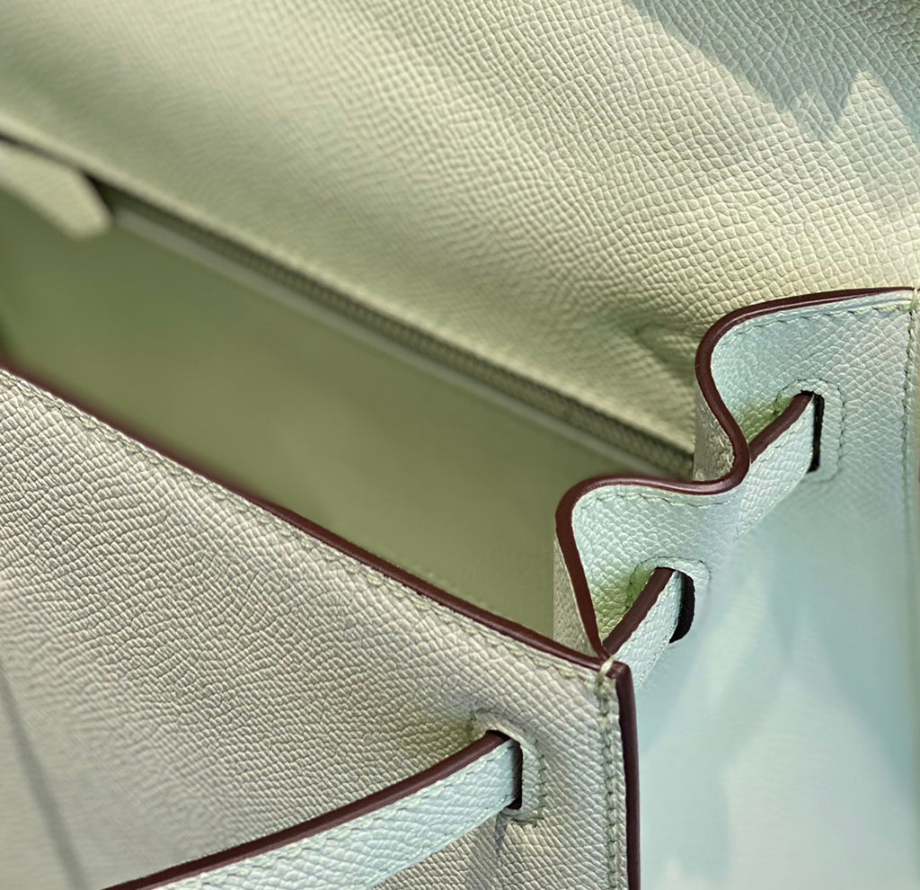 Hermes Kelly 25cm in Vert Fizz Swift Calfskin Silver Hardware Bag