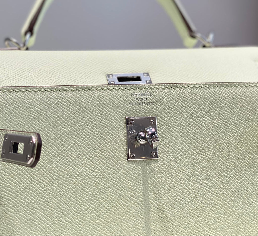 Hermes Kelly 25cm in Vert Fizz Swift Calfskin Silver Hardware Bag