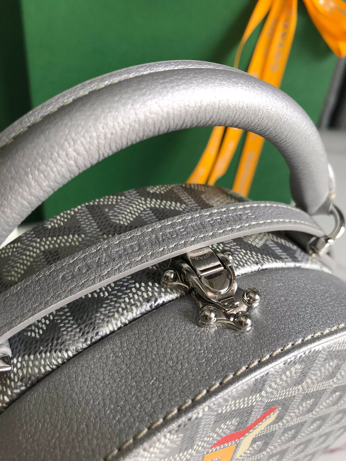 Goyard The Alto Hatbox Trunk Bag 18 in Gray Goyardine Canvas