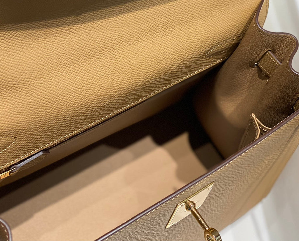 Hermes Kelly 28cm in Chai Epsom Calfskin Gold Hardware Bag