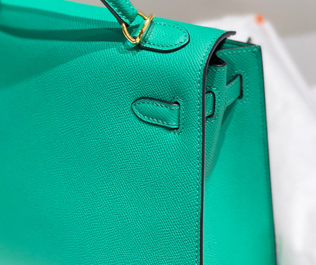 Hermes Kelly 28cm in Vert Vertigo Epsom Calfskin Gold Hardware Bag