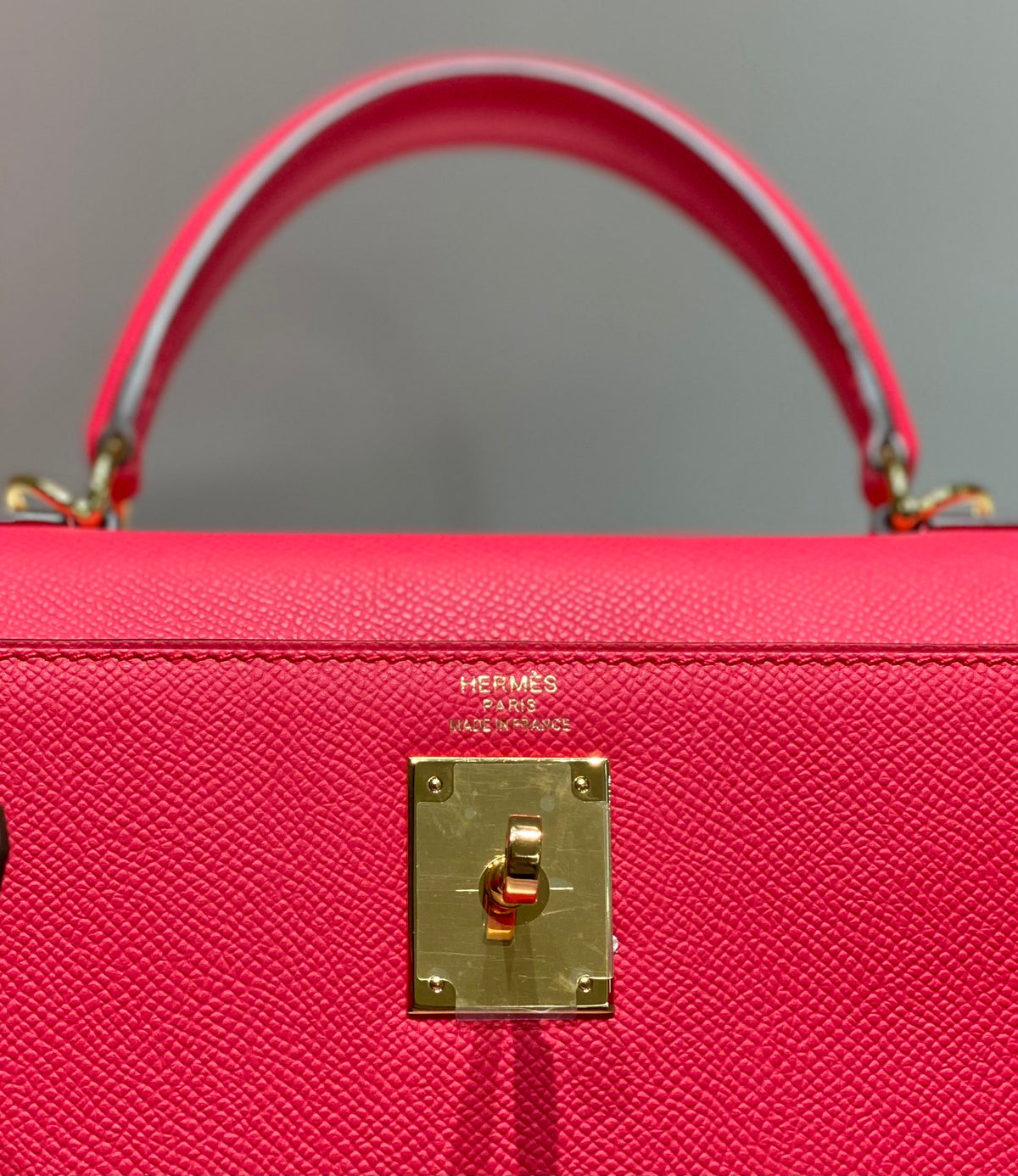 Hermes Kelly 28cm in Rose Tyrien Swift Calfskin Gold Hardware Bag