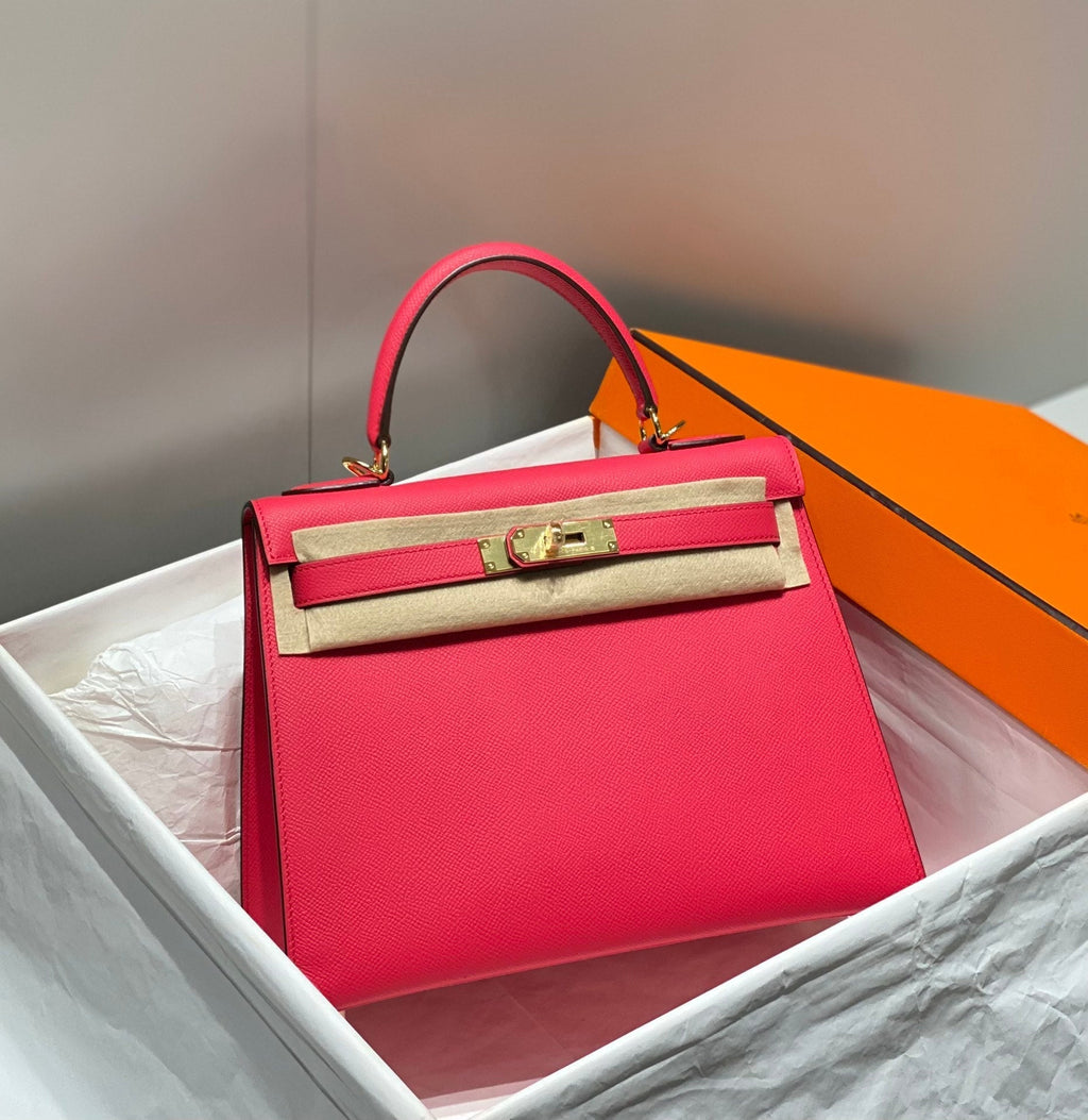 Hermes Kelly 28cm in Rose Tyrien Swift Calfskin Gold Hardware Bag