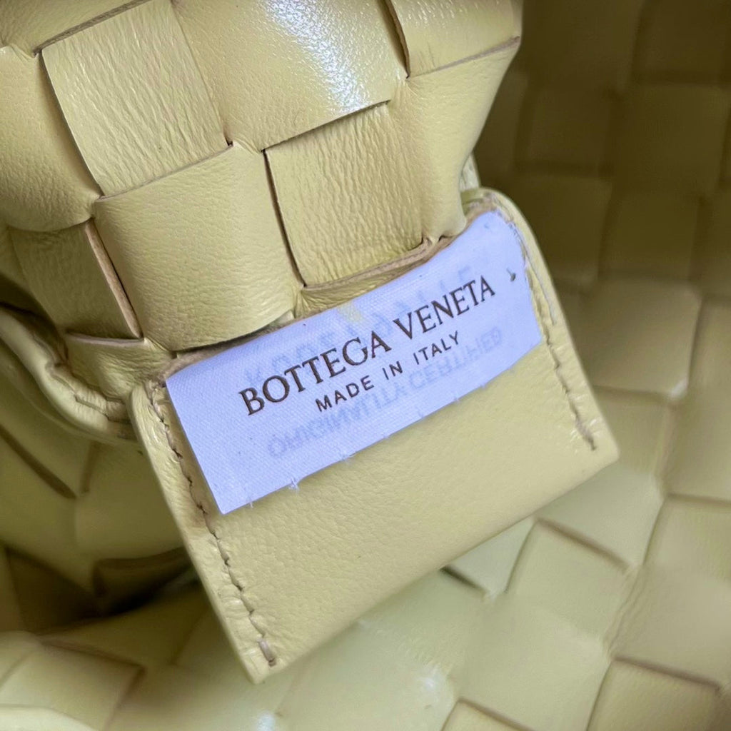 Bottega Veneta Sardine 33 with Chain in Yellow Cream Lambskin Bag
