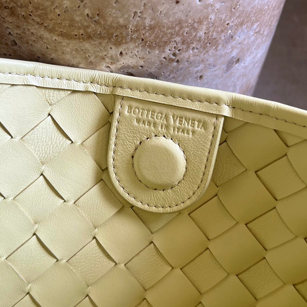 Bottega Veneta Sardine 33 with Chain in Yellow Cream Lambskin Bag