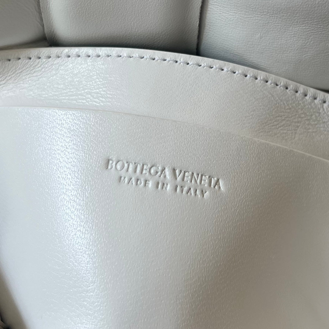 Bottega Veneta Mini Cassette 18 in White Lambskin Bag