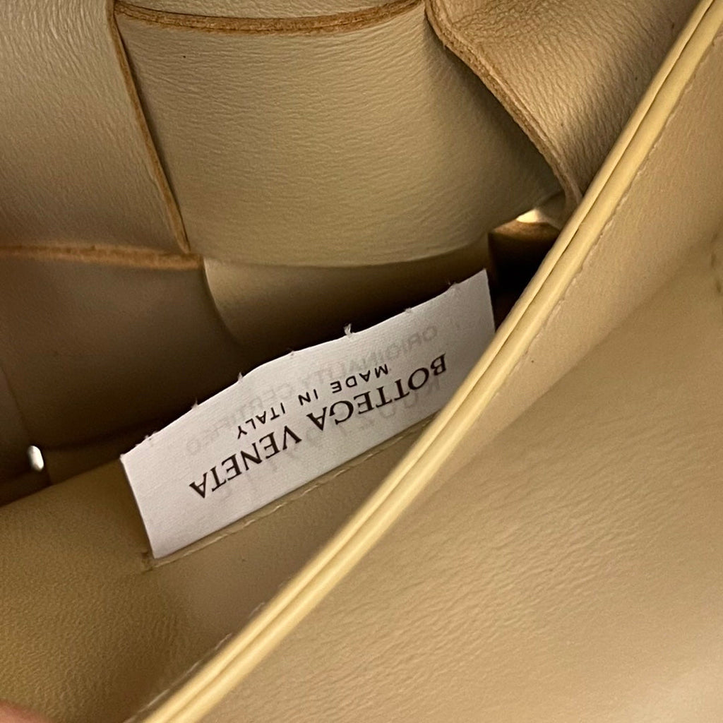 Bottega Veneta Small 22 Cassette in Beige Lambskin Bag