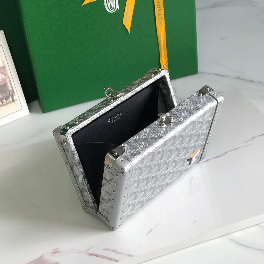 Minaudiere Trunk Bag 17 in White Goyardine Canvas