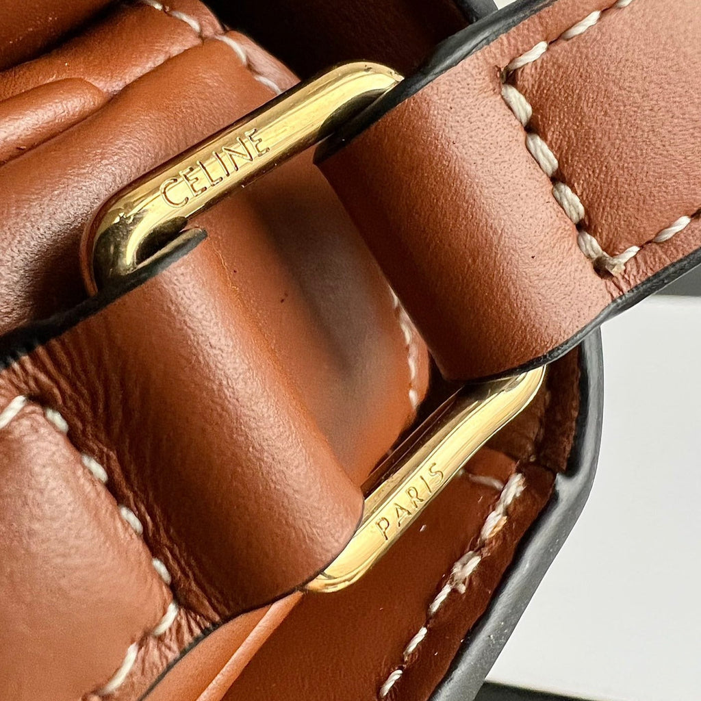 Celine Triomphe Shiny Calfskin Handbag 18 Black Partern