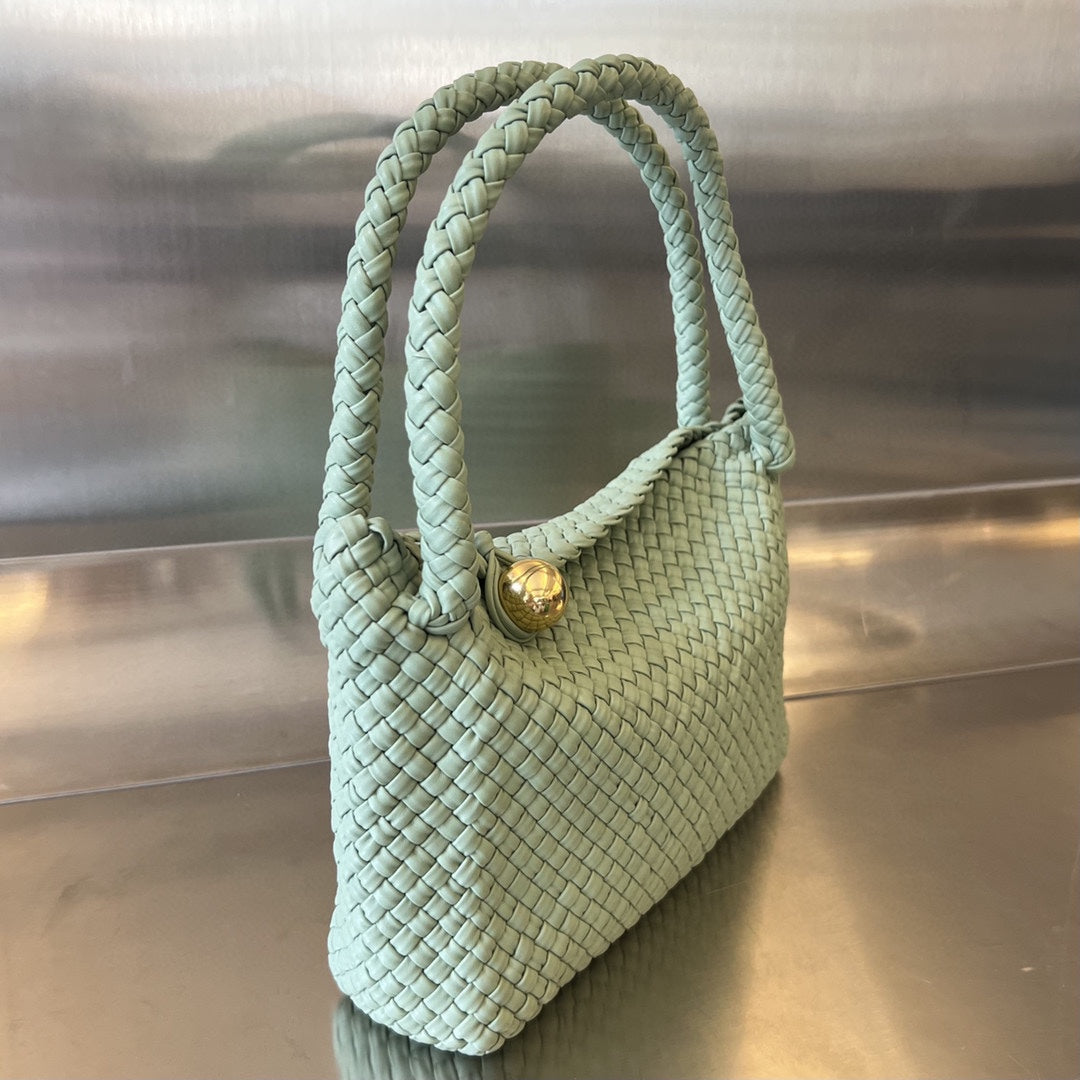 Bottega Veneta Tosca 27 Bag in Cream Grey Calfskin