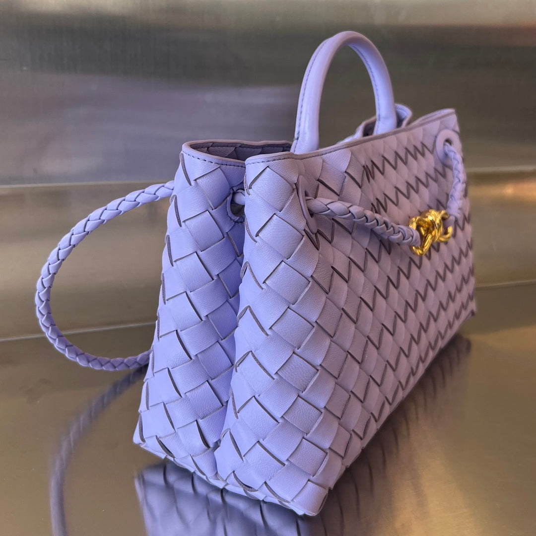 Bottega Veneta Small Andiamo 29 in Light Purple Lambskin Bag