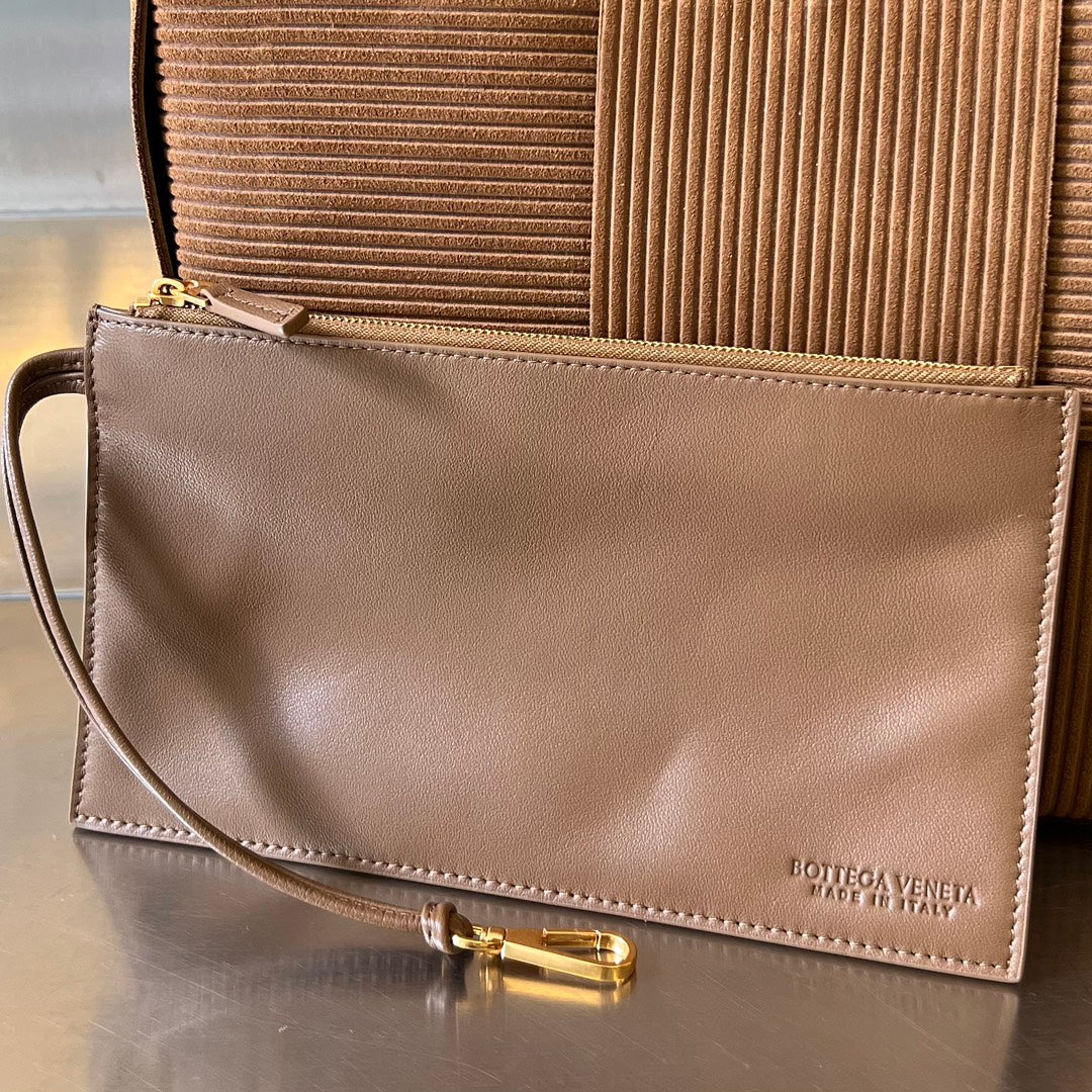 Bottega Veneta Small 30 Arco Tote Bag Jacobean Calfskin