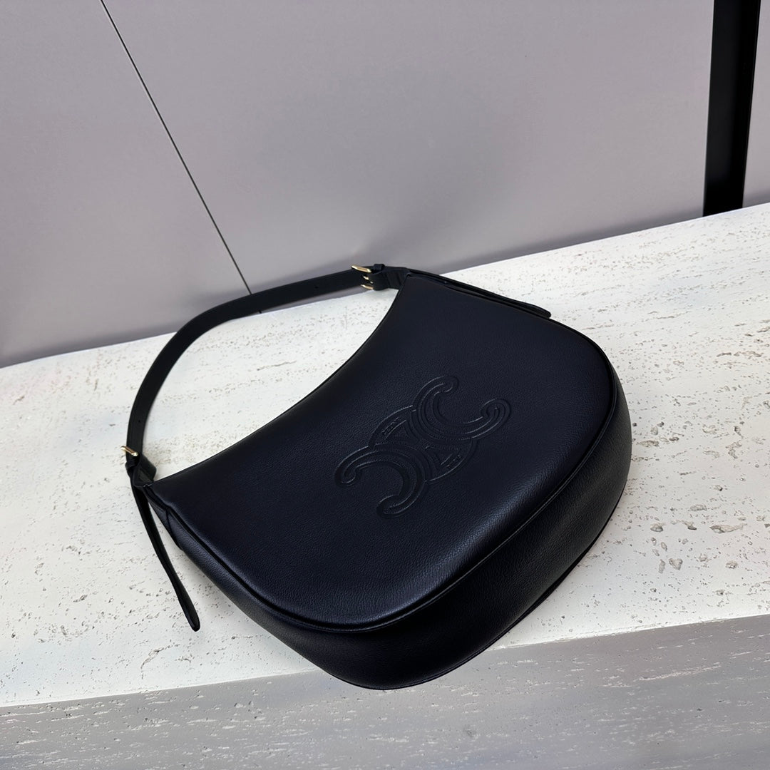 Celine Medium 30 Heloïse Bag Cuir Triomphe in Black Supple Calfskin