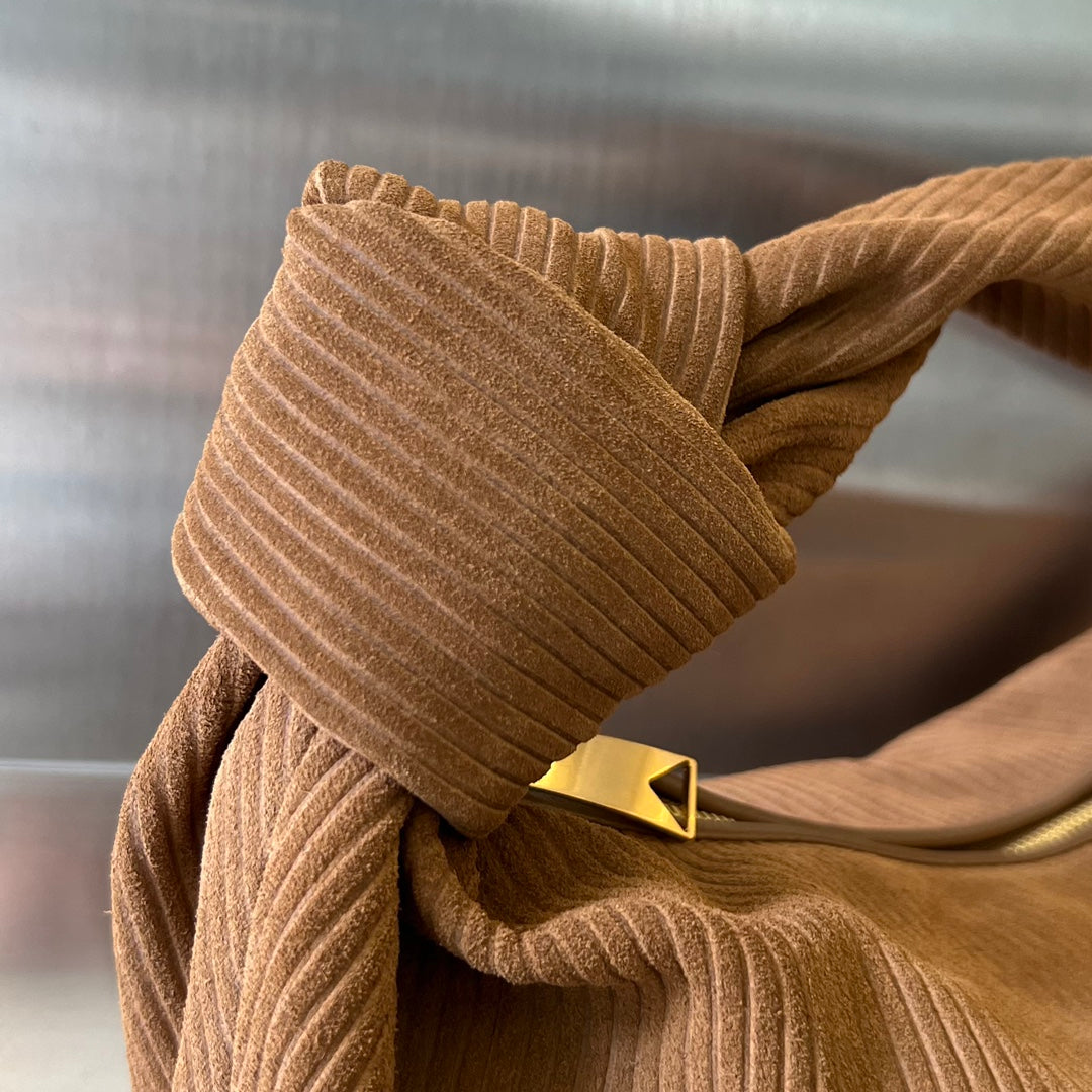 Bottega Veneta Mini Jodie 36 cm in Russet Brown Corduroy Bag