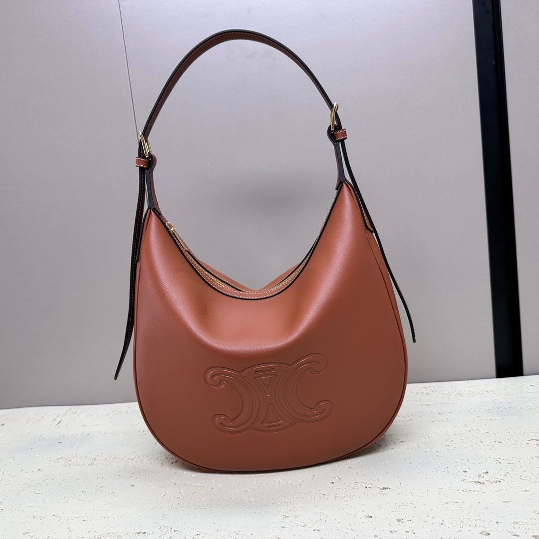 Celine Medium 30 Heloïse Bag Cuir Triomphe in Bronze Brown Supple Calfskin