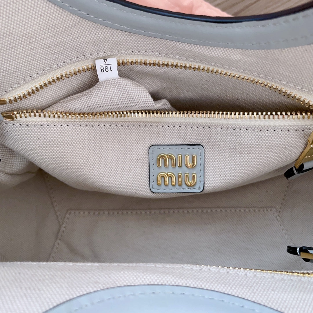 Small Tote Bag 22 in Chrome Gray Calfskin