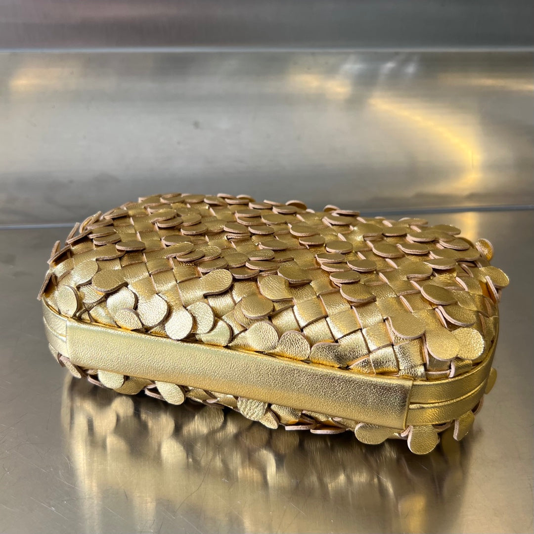 Bottega Veneta Silver Knot 19 in Golden Lambskin Bag