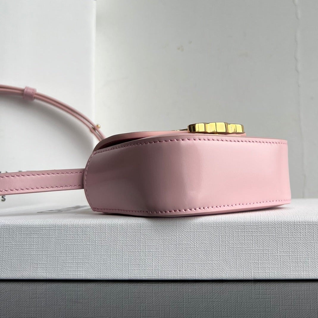 Celine Triomphe 11 Pastel Pink Shiny Calfskin Handbag