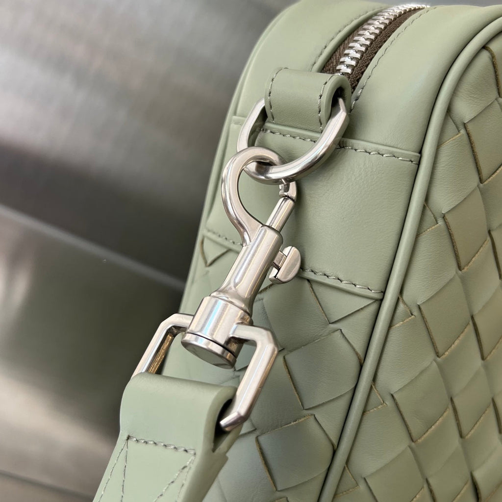 Bottega Veneta Large Intrecciato 40 Briefcase in Mud Mix Travertine Calfskin Bag