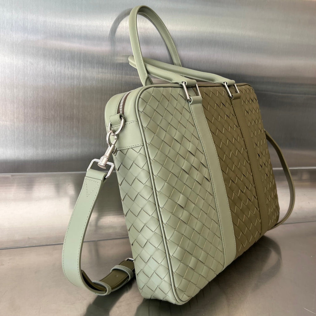 Bottega Veneta Large Intrecciato 40 Briefcase in Mud Mix Travertine Calfskin Bag