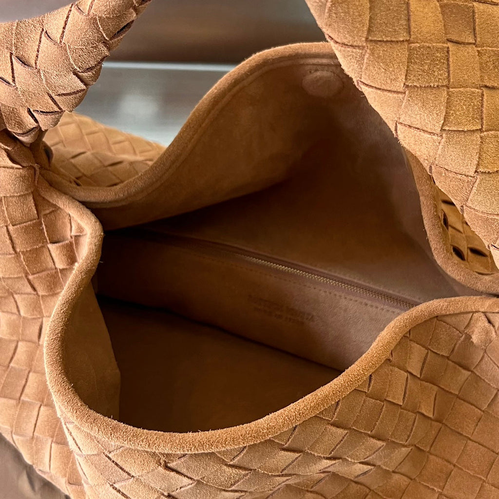Bottega Veneta Large Hop 54 in Russet Brown Lambskin Bag