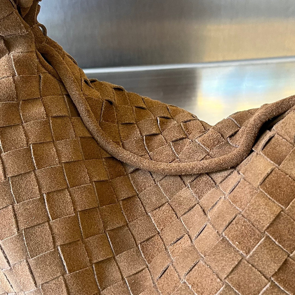 Bottega Veneta Small Hop 40 in Caramel Brown Lambskin Bag