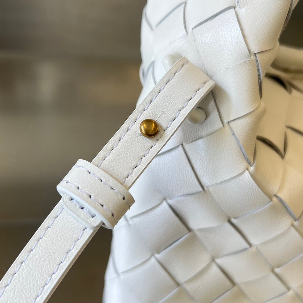 Bottega Veneta Mini Hop 25 in White Calfskin Bag