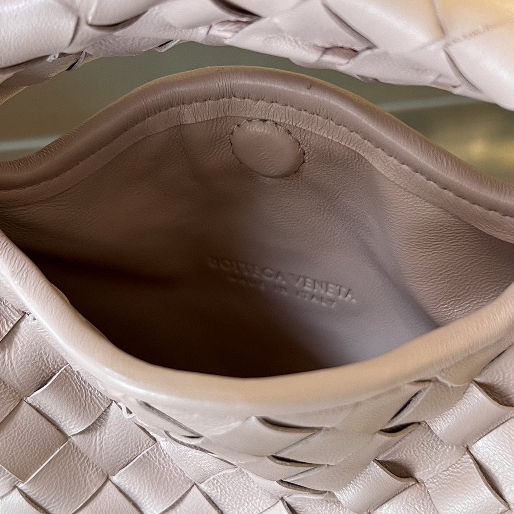 Bottega Veneta Mini Hop 25 in Soft Peach Calfskin Bag