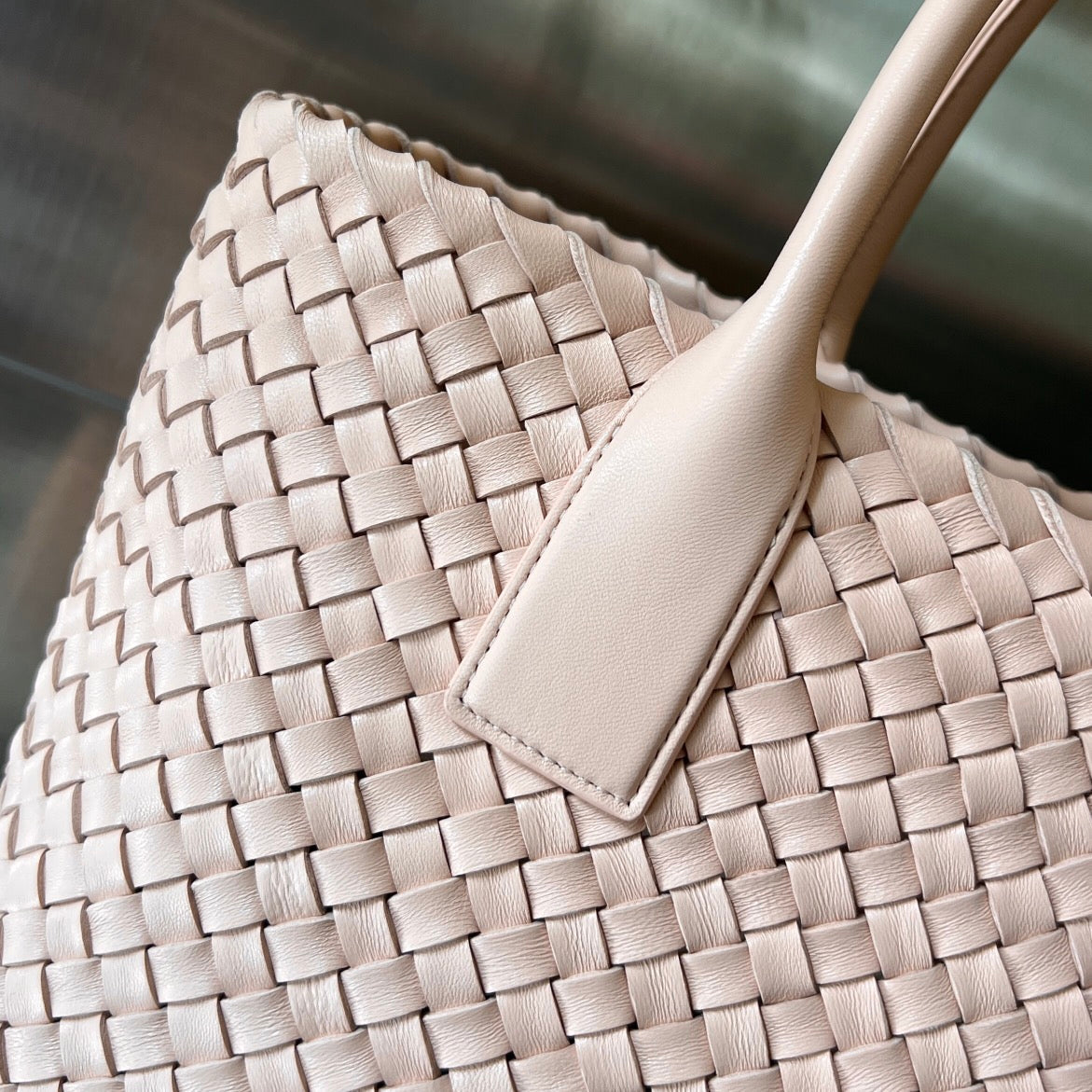 Bottega Veneta Small Cabat 32 in Pale Pink Lambskin Bag