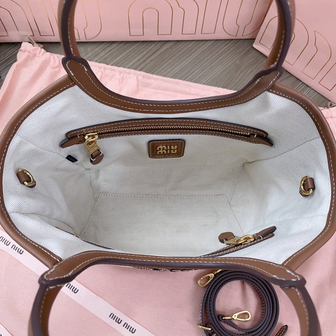 Small Tote Bag 22 in White Canvas and Brown Calfskin Trim