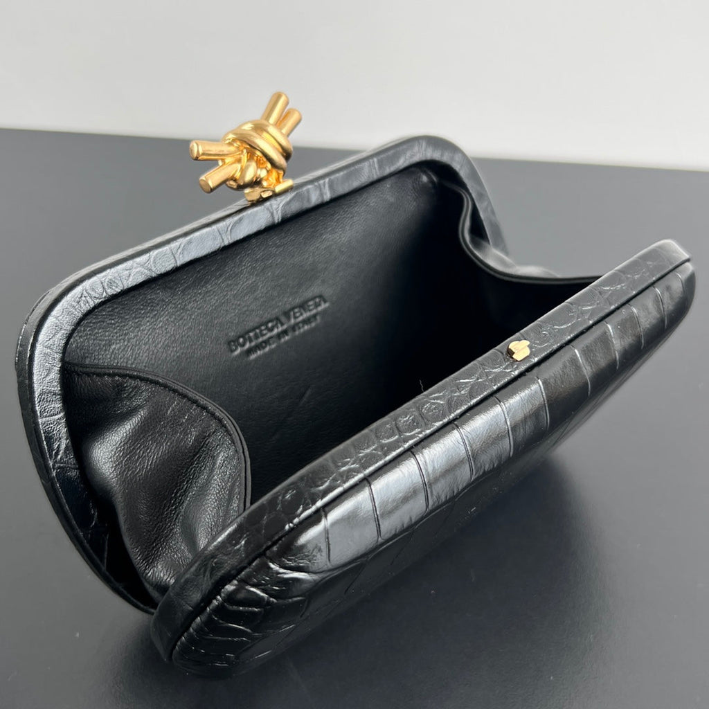 Bottega Veneta Knot 19 in Black Crocodile Pattern Calfskin Bag
