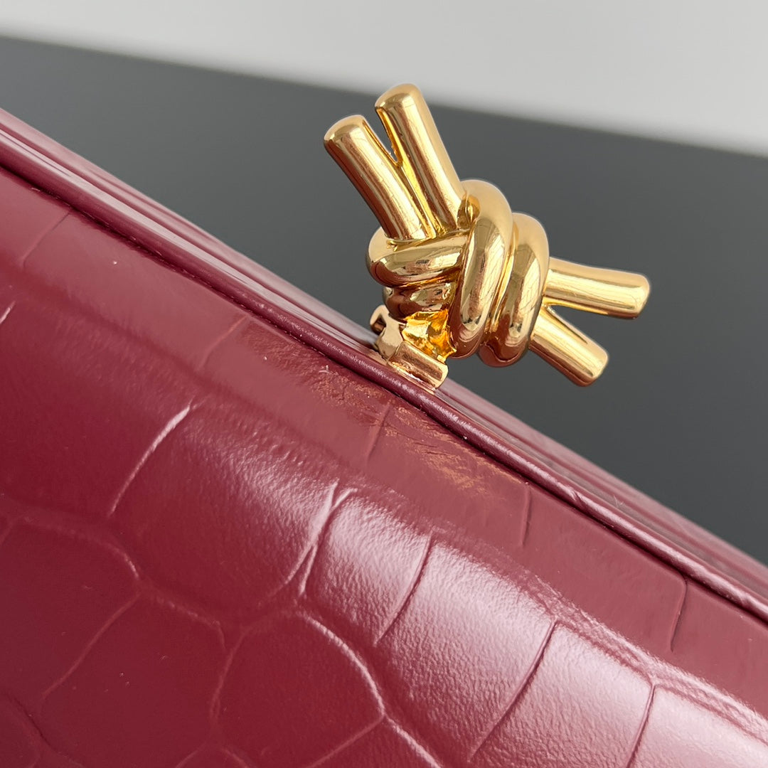 Bottega Veneta Knot 19 in Burgundy Red Crocodile Pattern Calfskin Bag