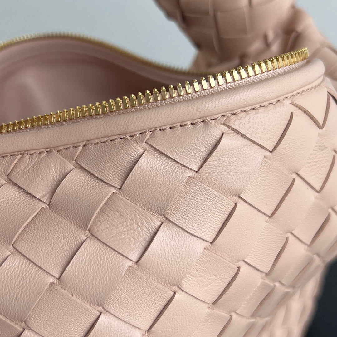 Bottega Veneta Mini Jodie 36 cm in Light Pink Lambskin Bag