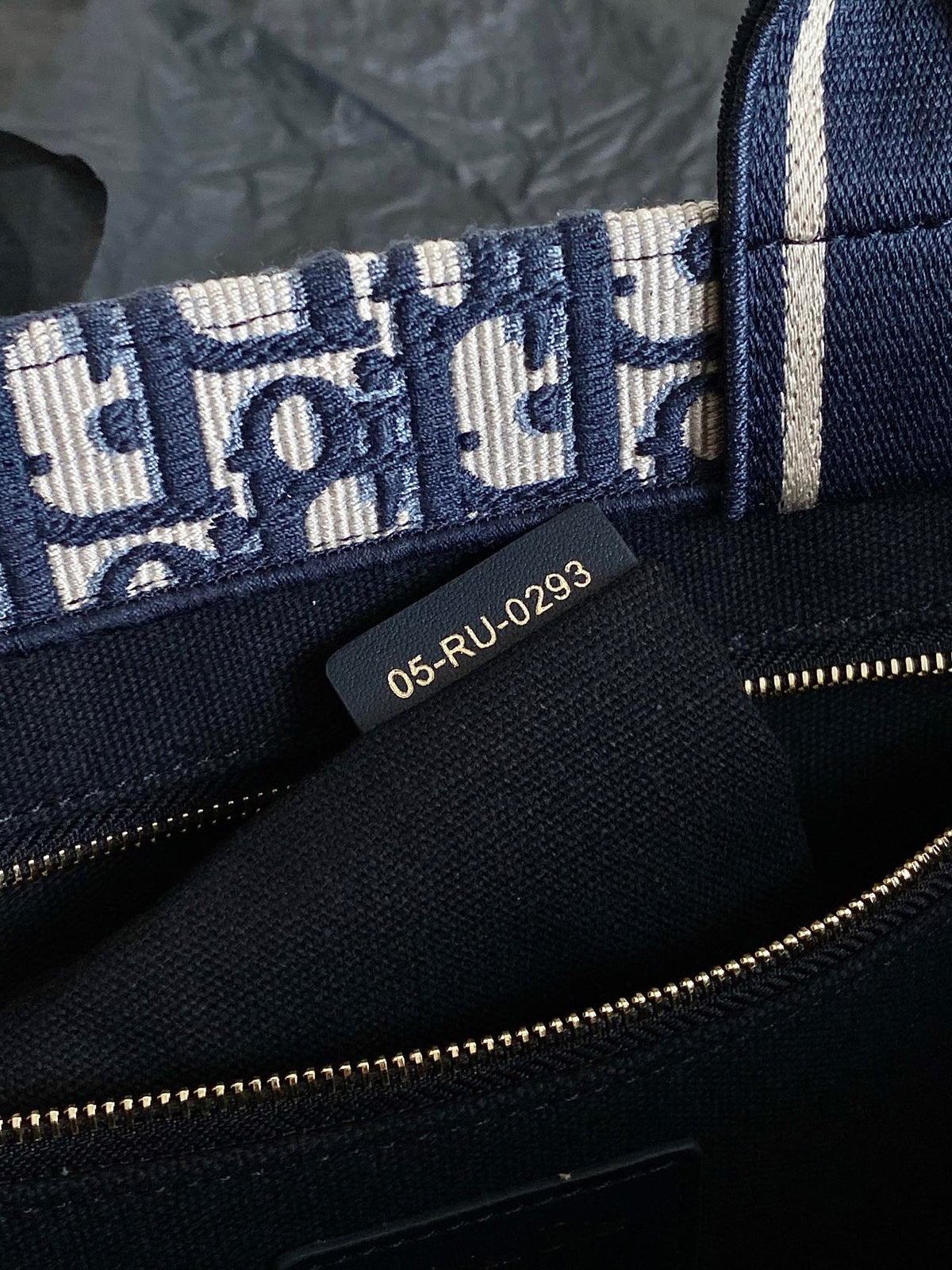 Dior Medium Book Tote 36 Blue Oblique Embroidery