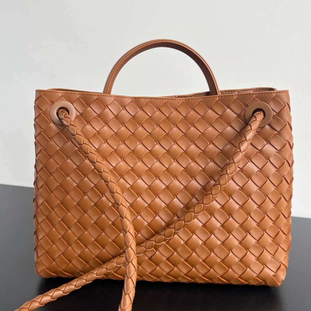 Bottega Veneta Large Andiamo 32 in Burnt Orange Lambskin Bag