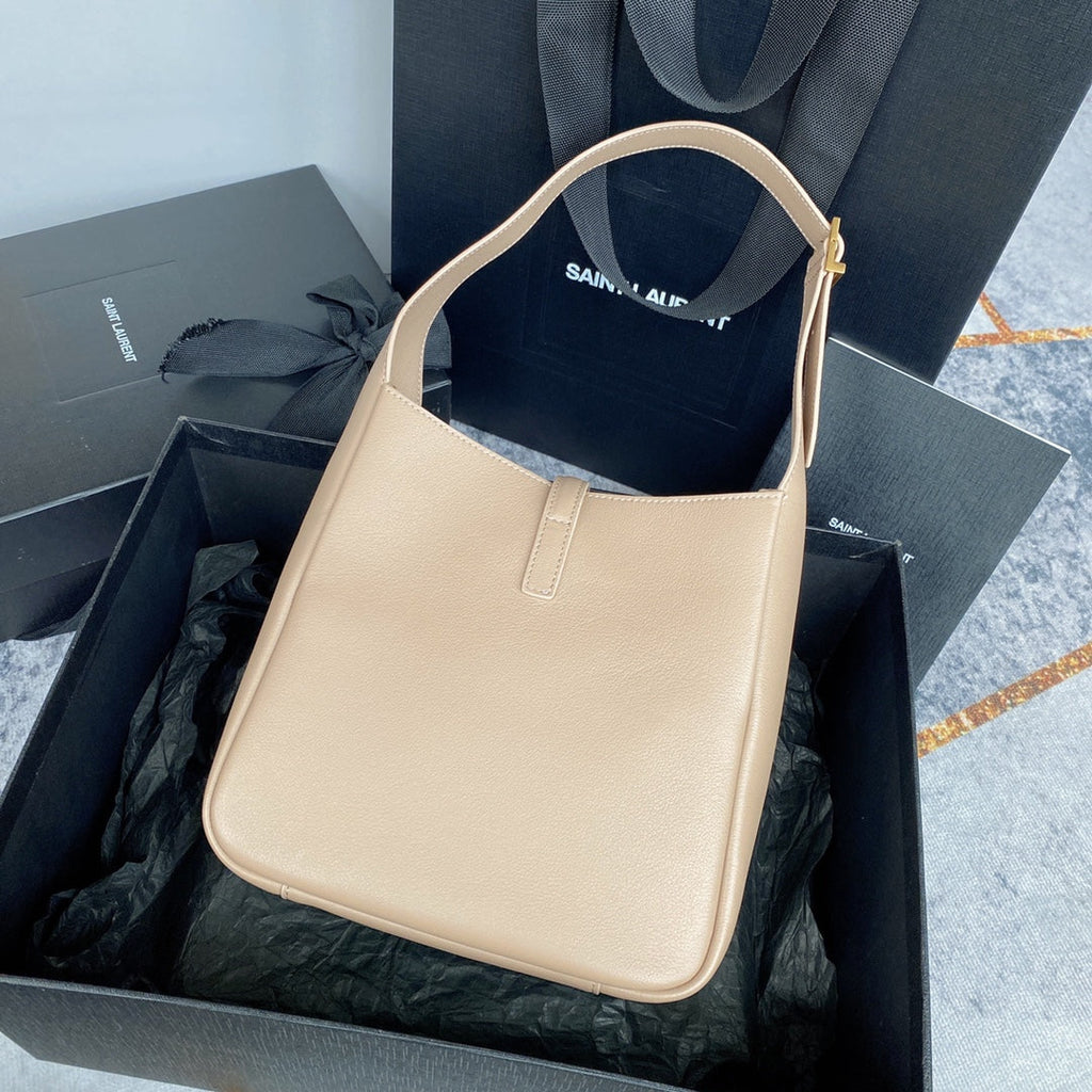 Saint Laurent Le 5 À 7 Small Supple 23 in Beige Lambskin Gold Buckle Bag