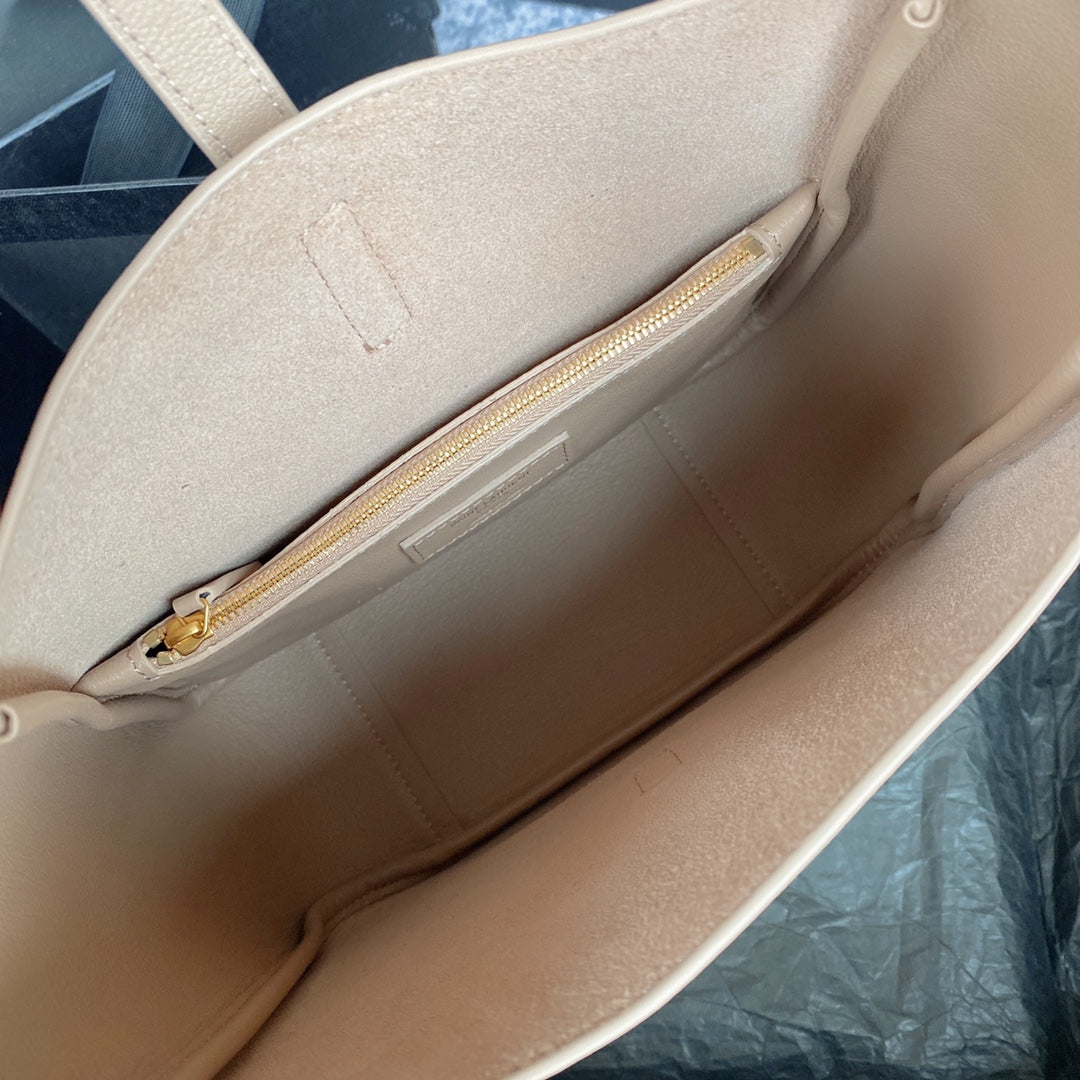 Saint Laurent Le 5 À 7 Small Supple 23 in Beige Lambskin Gold Buckle Bag