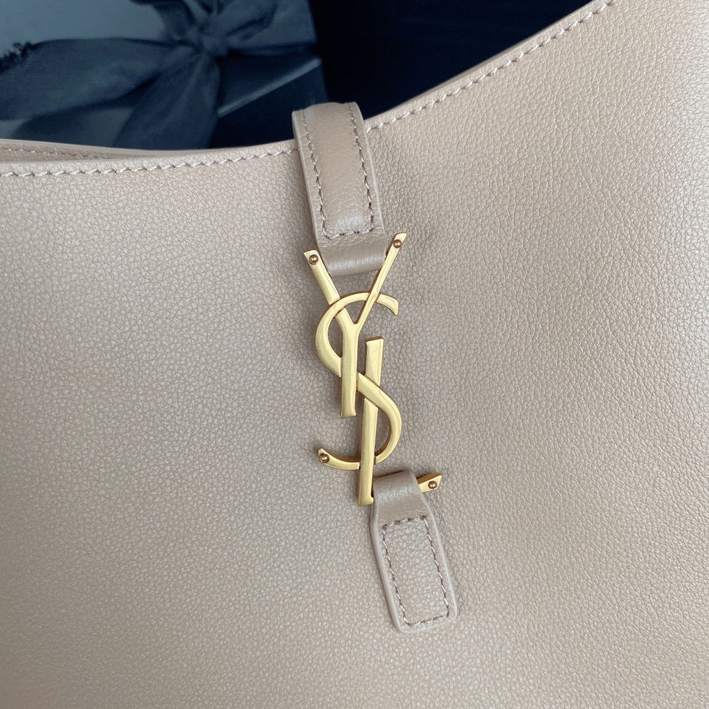 Saint Laurent Le 5 À 7 Small Supple 23 in Beige Lambskin Gold Buckle Bag