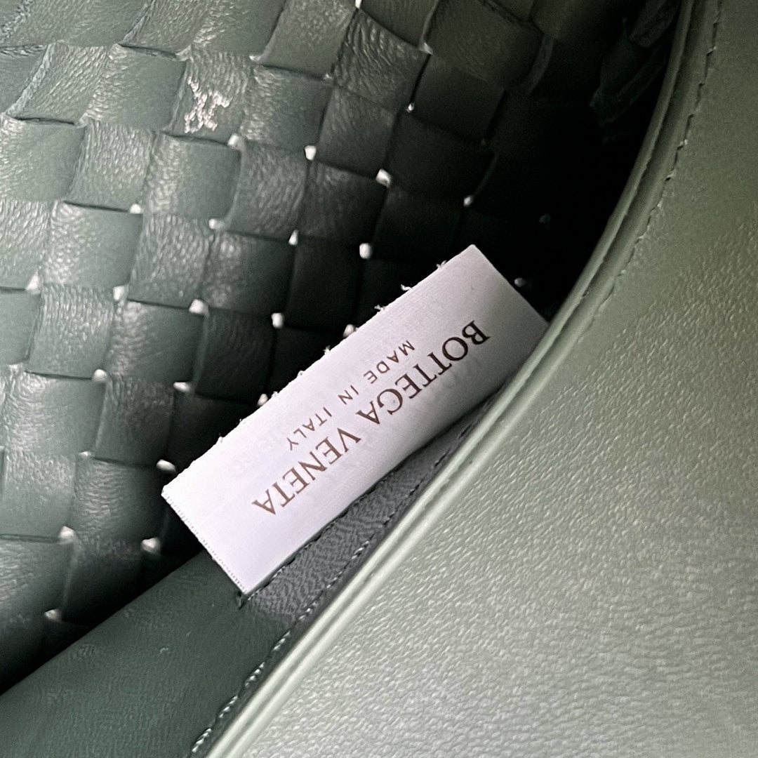 Bottega Veneta Large Cabat 51 in Xanadu Gray Lambskin Bag