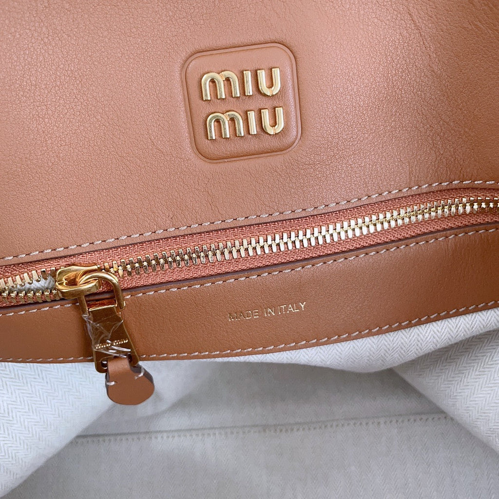 Large Shell Bag 38 in Bronze Brown Calfskin