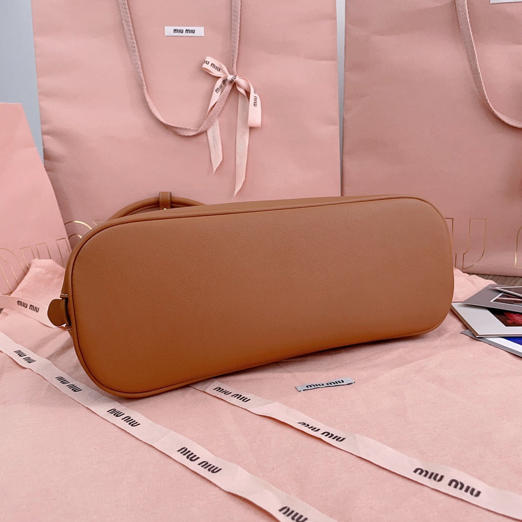 Medium Shell Bag 33 in Bronze Brown Calfskin