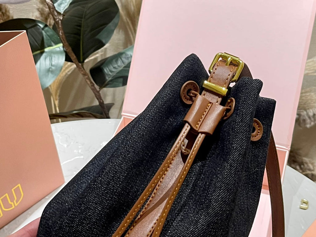 Tote 22 Bag in Black Denim