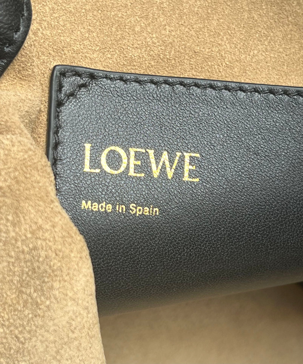Loewe 32 Flamenco Purse Bucket in Black Mellow Nappa Lambskin
