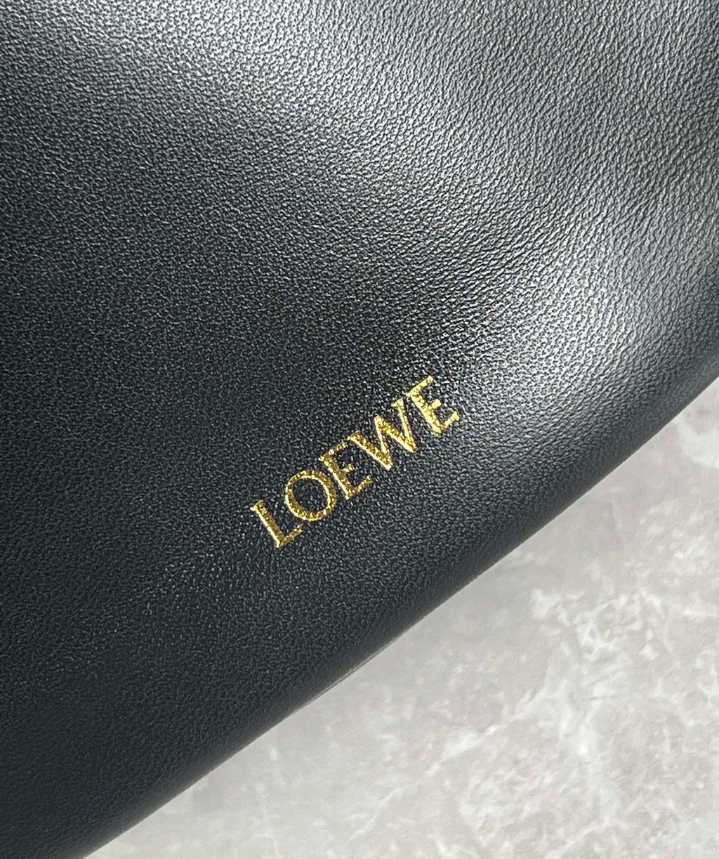 Loewe 32 Flamenco Purse Bucket in Black Mellow Nappa Lambskin