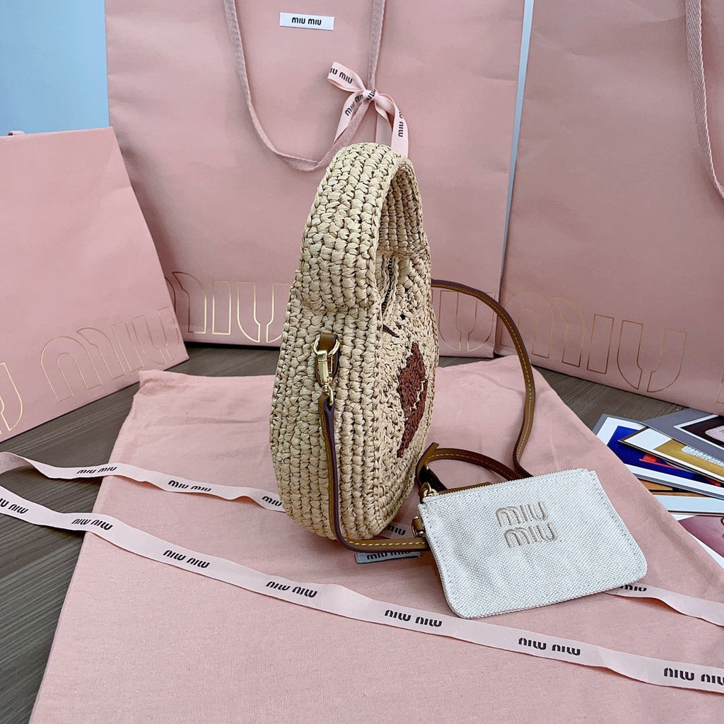 Wander Hobo Bag 20 in Beige Mix Brown Woven Raffia