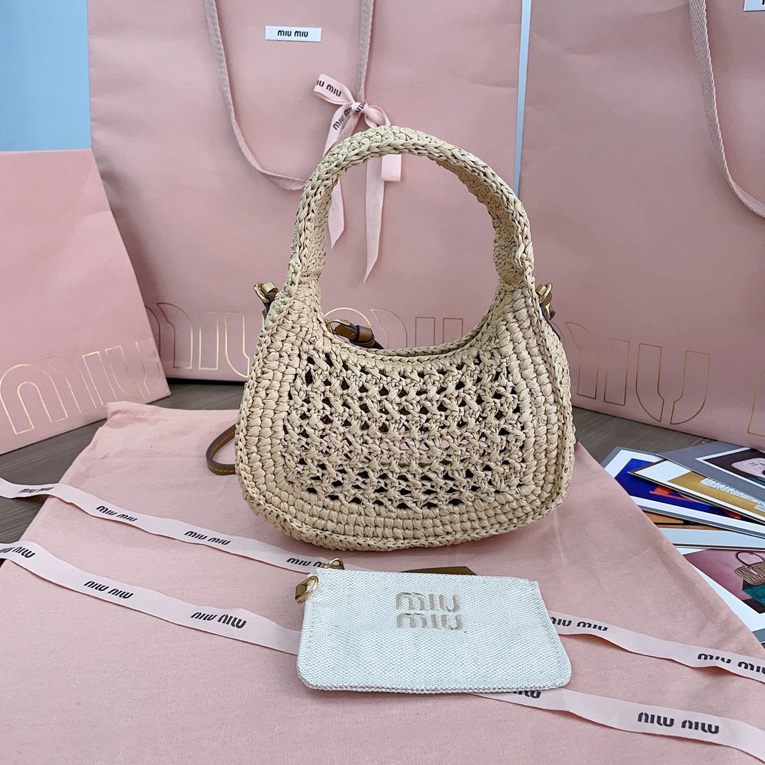 Wander Hobo Bag 20 in Beige Mix Brown Woven Raffia