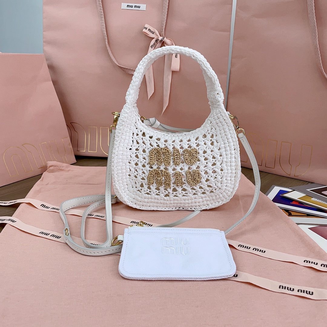 Wander Hobo Bag 20 in White Mix Brown Woven Raffia
